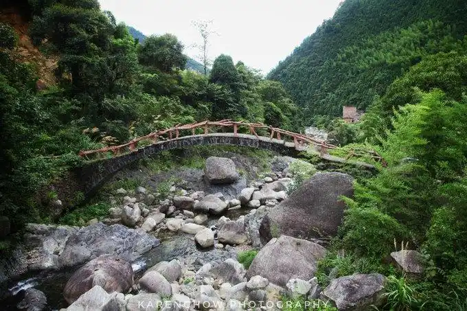 宁远自驾:耸壑凌霄三分石,宁静致远九嶷山