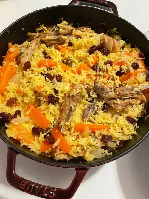 羊肉手抓饭加了藏红花