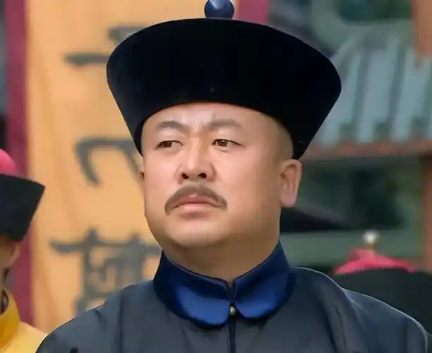 抢劫犯潜逃13年,参演30多部电视剧,《神话》《宫》都有他的身影