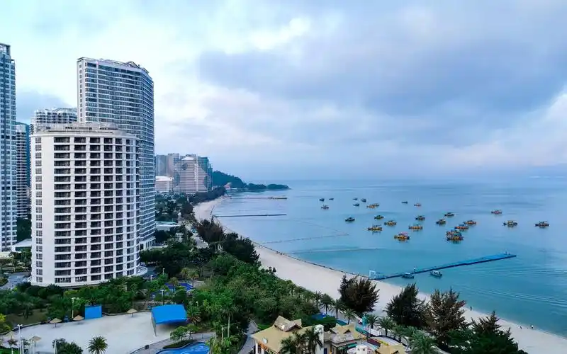 惠州巽寮湾50平的度假酒店海景房,住一晚多少钱?这价格比较划算!