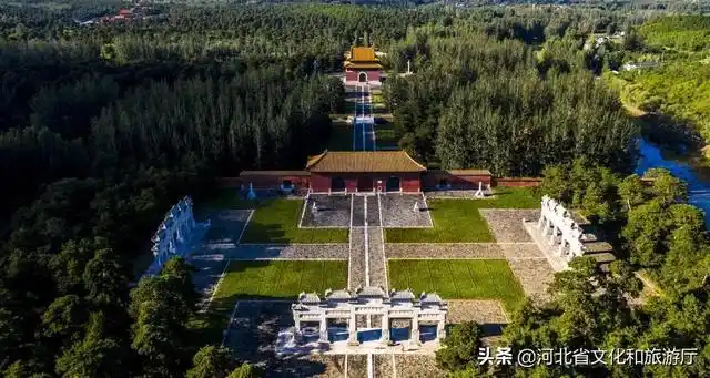 雍正陵墓为何离康熙的那么远其中有什么隐情