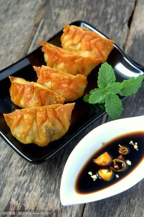 油炸饺子