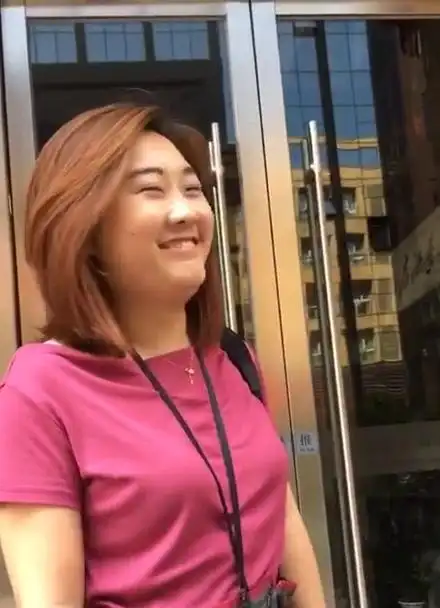 小慧说宁哥在定妆 不知道要到什么时候 今天不一定直播了7815小慧