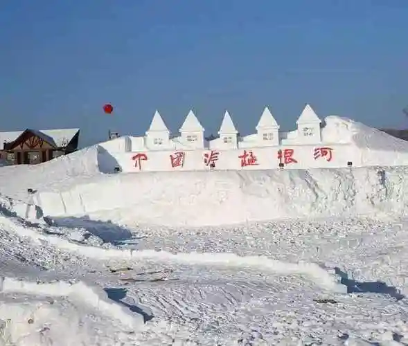 中国最冷的地方冷得不行了就躲到冰箱里取取暖