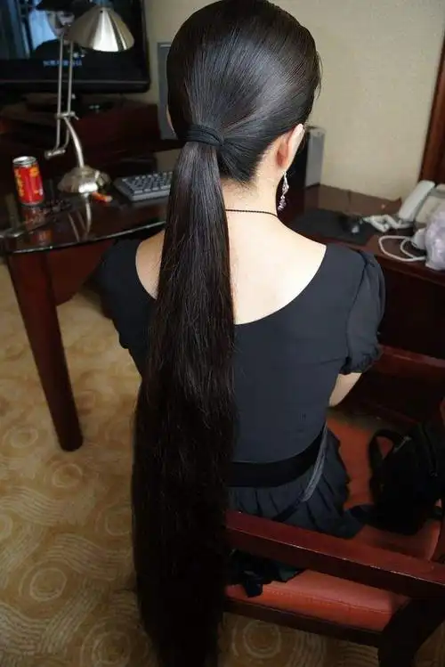 《 视频//超级长发女升水大展示 ! yeah !》