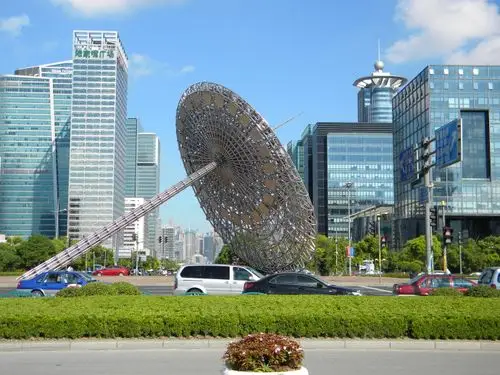 [转载]浦东世纪大道上的中国元素