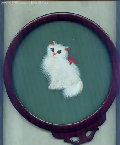 小白猫苏绣摆件,带托架和盒