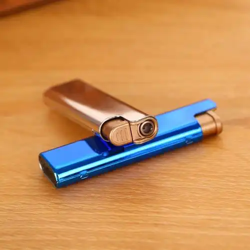 厂家直销荧光528金属铁壳一次性防风打火机 广告礼品打火机定做