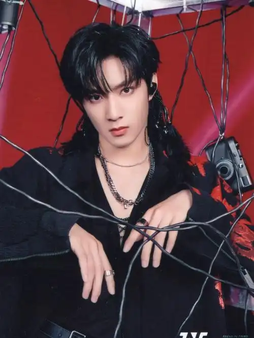 四面楚歌刘耀文