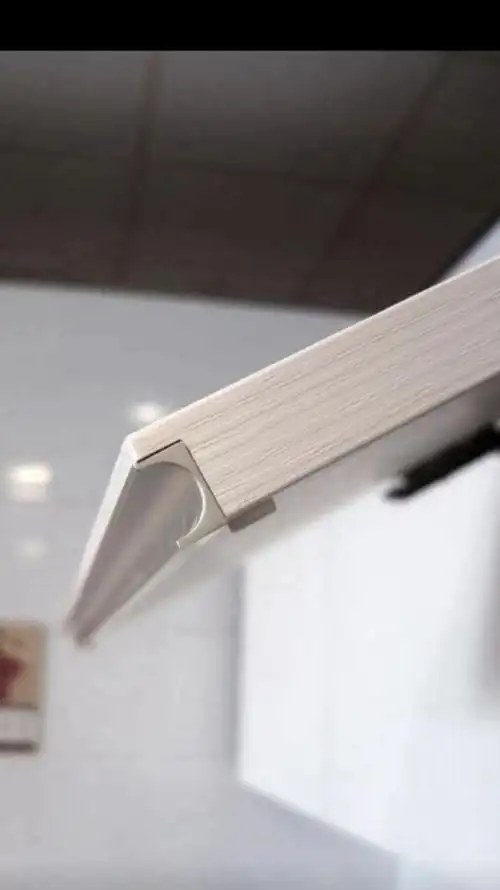 目前市场主流的免拉手门施工工艺