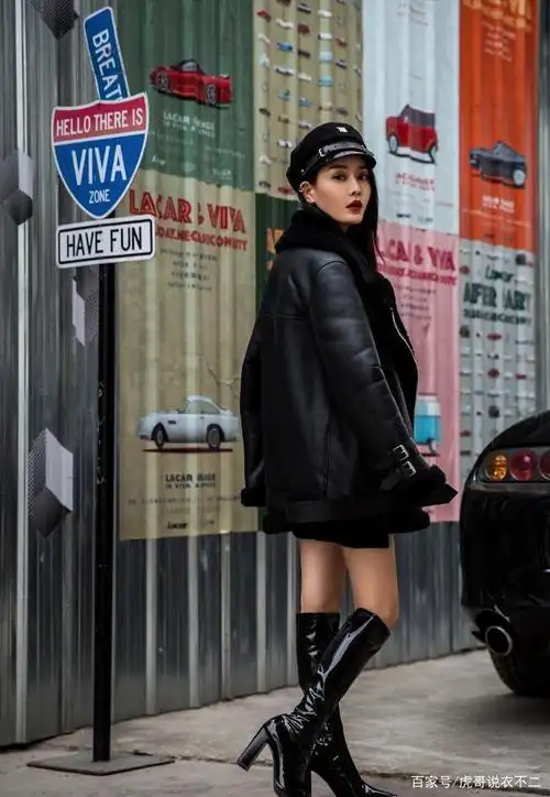 时尚博主任子墨太会穿了,个性的黑色穿搭,展现出高冷时尚的魅力