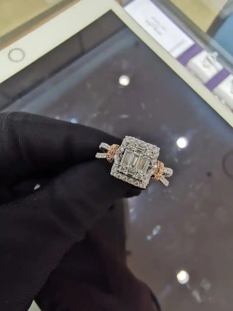 周生生钻之颂系列.周生生钻之颂/永恒之颂 18k白色黄金钻石 - 抖音