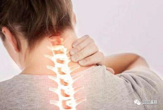 得了颈椎病的我,走了太多弯路!这些坑你们还在踩吗?