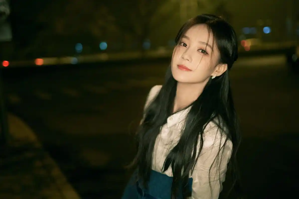 李一桐高清壁纸头像(三十二)[色]