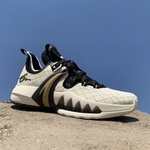 海沃德2代篮球鞋