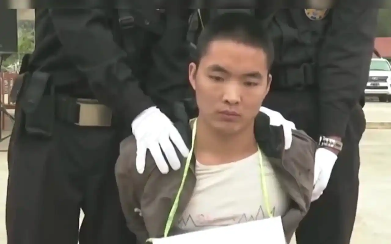 缅甸佤邦公判大会,3名中国贵州男子被判死刑,当场执行枪决