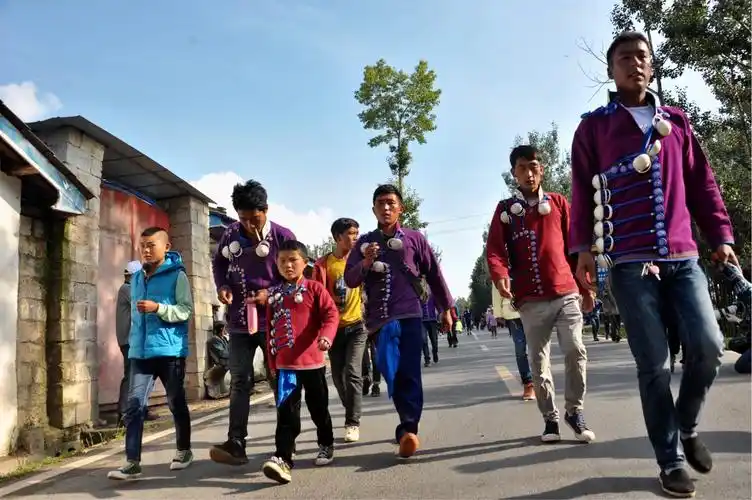 凉山彝族自治州2018.7布拖火把节采风(1)