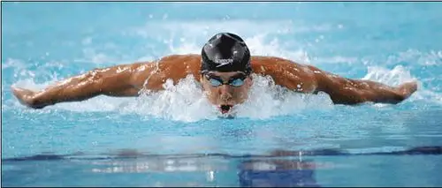 菲尔普斯在蝶泳比赛中