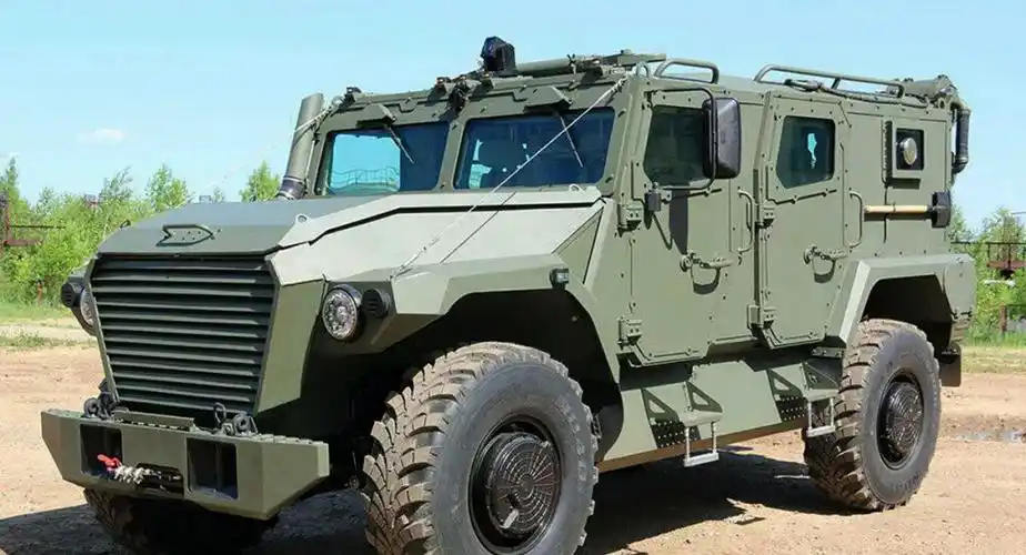 俄军事工业公司:新型警用装甲车将首次亮相