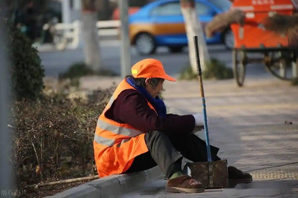 世界上最苦的人是农民工