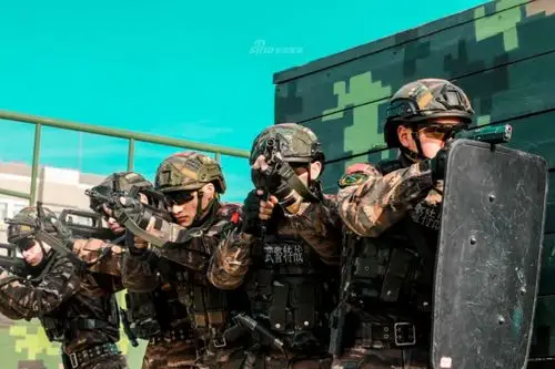反恐作战是拿手好戏!新疆武警特战巷战歼敌得心应手