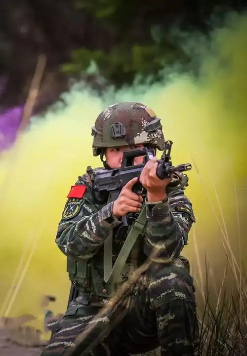 惊心动魄!武警特种兵实战特效犹如红海行动!
