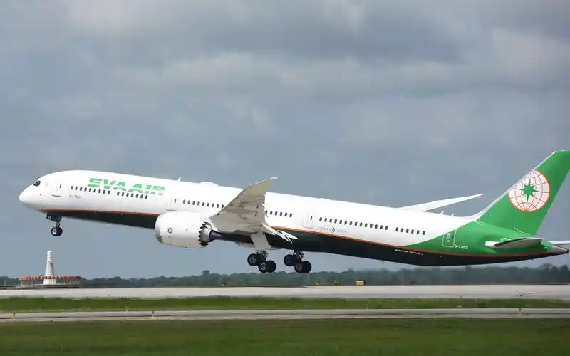 长荣航空787-10梦想飞机快速组装(ptq)_哔哩哔哩_bilibili