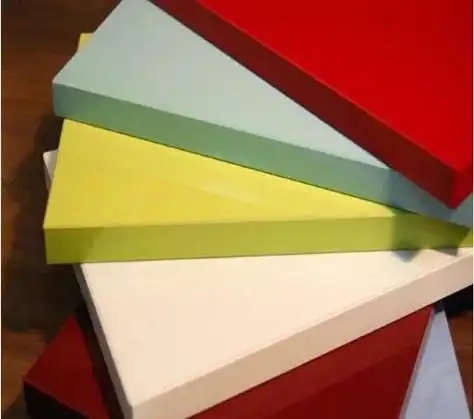 烤漆板是什么材料做成的