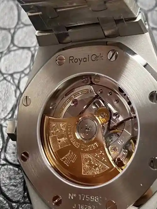 aps爱彼皇家橡树15400真正一体机芯的钢王之王