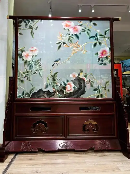 日式屏风山茶喜鹊图真丝手工刺绣