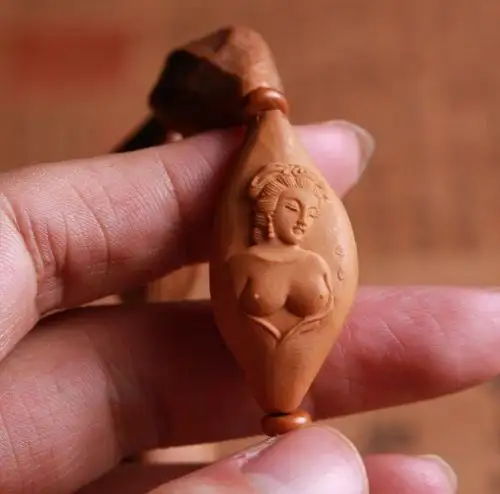 橄榄核雕手串美女倾国倾城纯手工男士大籽文玩橄榄核雕手链批发