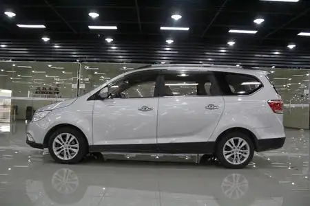 潮州二手宝骏730