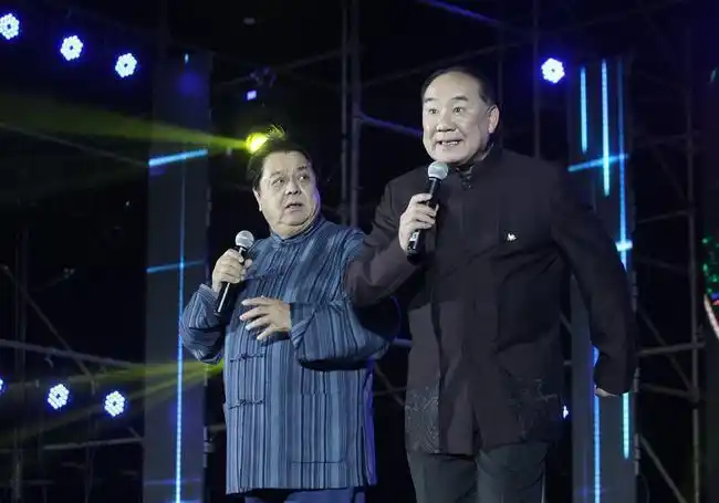 侯耀文徒弟荆林野直播间透露侯门相声没落原因称有人为老不尊