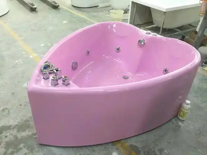 双人大红色心形浴缸 情侣情趣主题酒店1.5米桃心冲浪浴缸