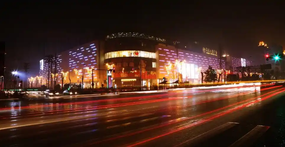 青山的华丽转身