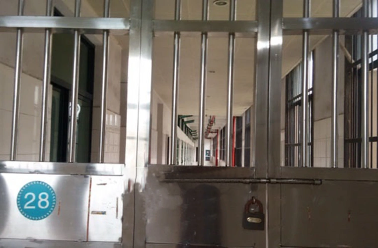 他们的死刑日期,都还记得1……"我想写信.""其他呢?