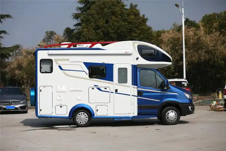 拓锐斯特依维柯c型欧霸版tic-621 59.8万起