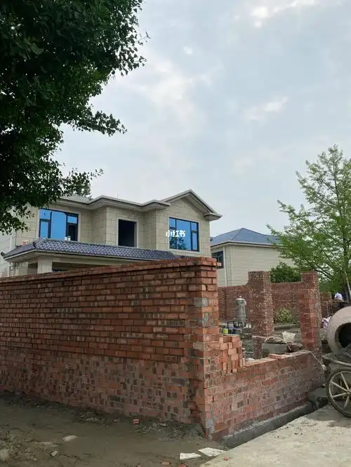 农村自建房修建中|2.1米的围墙好像有点太高