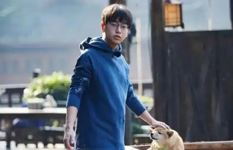 回顾:"减肥"对外貌的改变有多大?看这几位明星简直判若两人