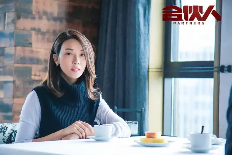 菅纫姿《合伙人》演技获赞 网友:辛晴让人看了好心疼