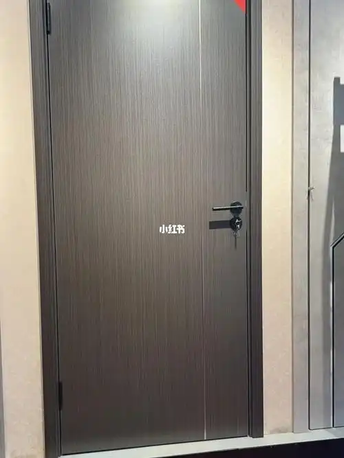 这个颜色木门好看吗