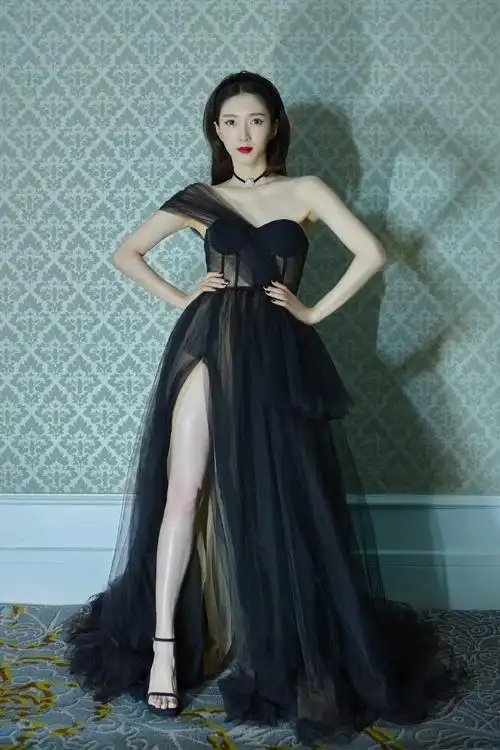 女明星的腿,就是本人放下饭碗的动力!_手机搜狐网