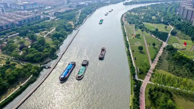 千年运河润江南