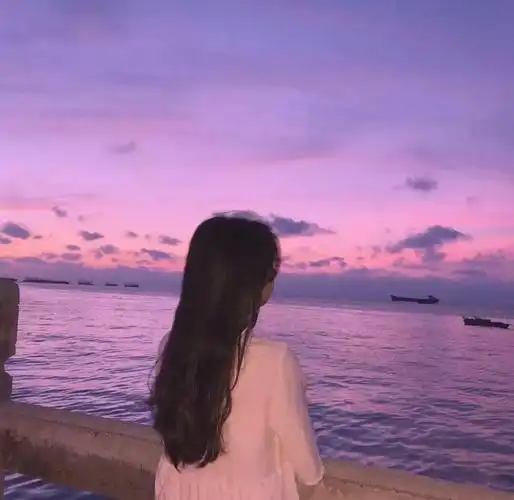 2021最火爆的清纯少女头像,女生头像图片-回车桌面