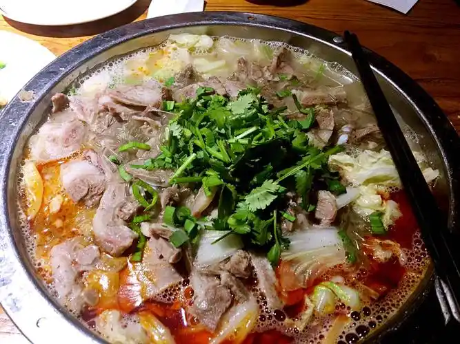 羊杂新鲜现煮正宗山羊杂碎羊肝肺心羊肚羊肠其它羊肉类