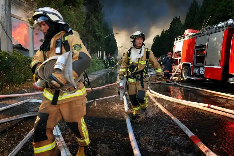 大片儿烈火雄心消防员里的特种兵