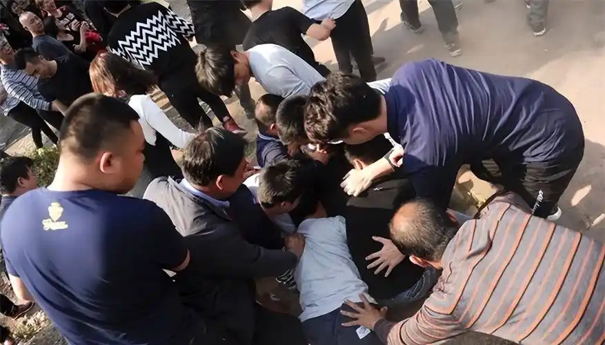 1993年湖南两村械斗,出动5000人,步炮协同作战_香烟网-健康养生信息网