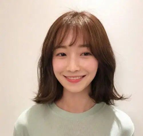 深色系韩国女生温柔发型合集