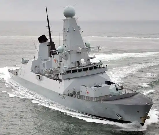 英国海军45型驱逐舰三号舰"钻石"号