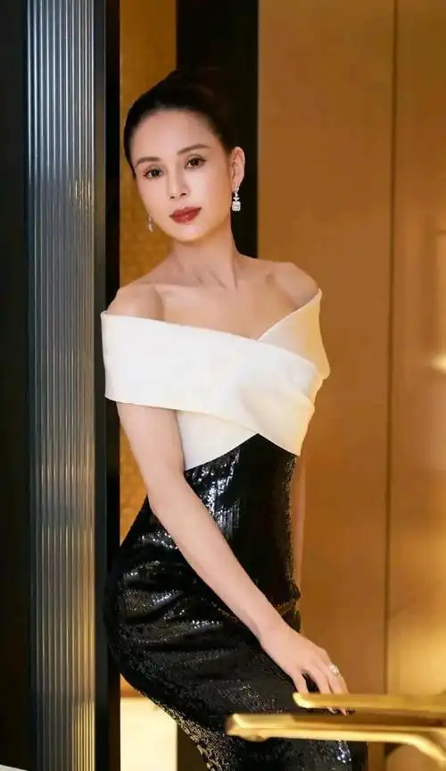 高清明星写真图片李若彤